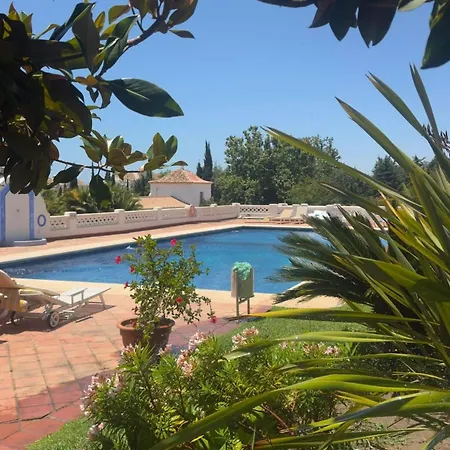 Room 4* Estepona